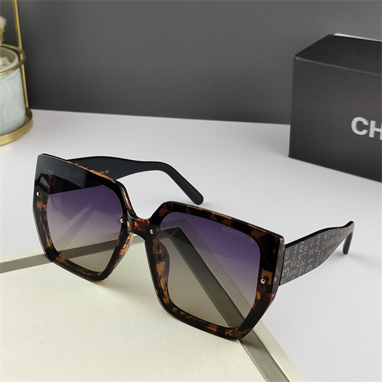 Chanel Sunglass AA 017